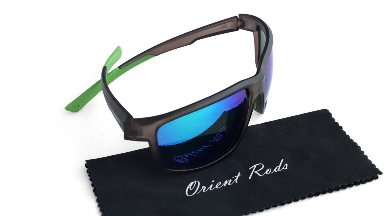 Professional fishing sunglasses